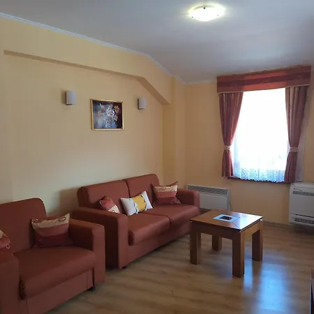 Snow Peak Todorka And Vihren /next To The Lift/ 7 Persons/ Apartament Bansko
