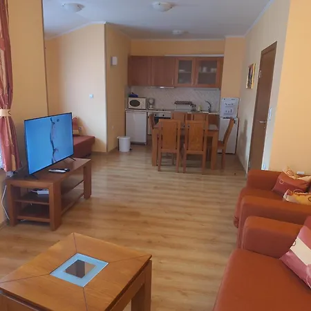 Snow Peak Todorka And Vihren /next To The Lift/ 7 Persons/ Apartamento